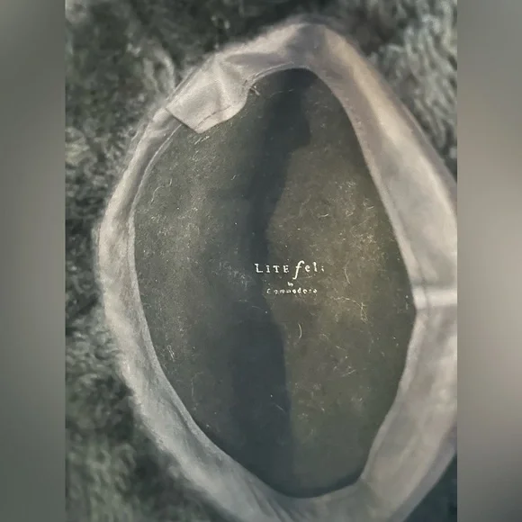 “Fur” Felt winter hat - Picture 5 of 7